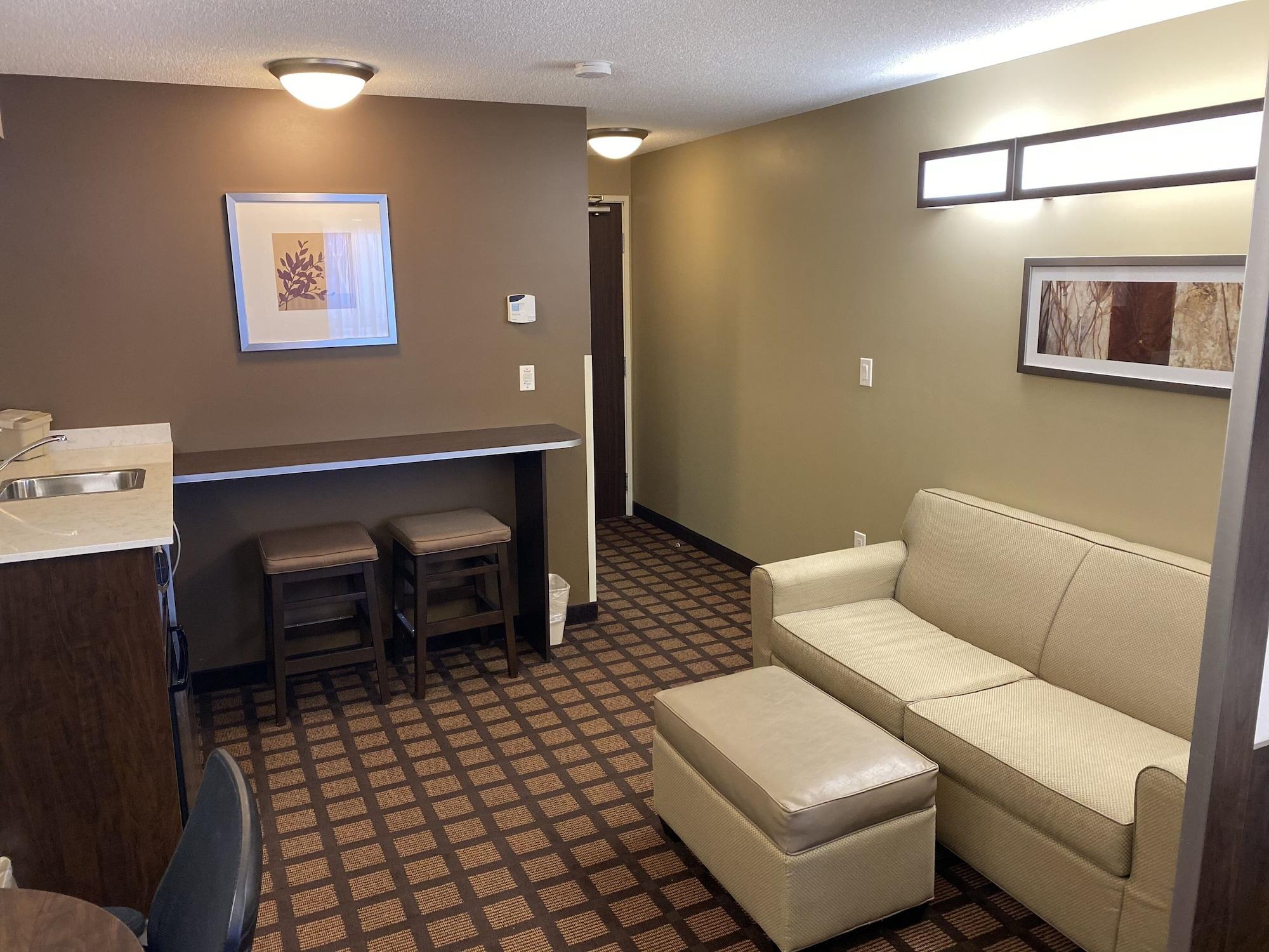 Microtel Inn & Suites By Wyndham - Timmins Bagian luar foto