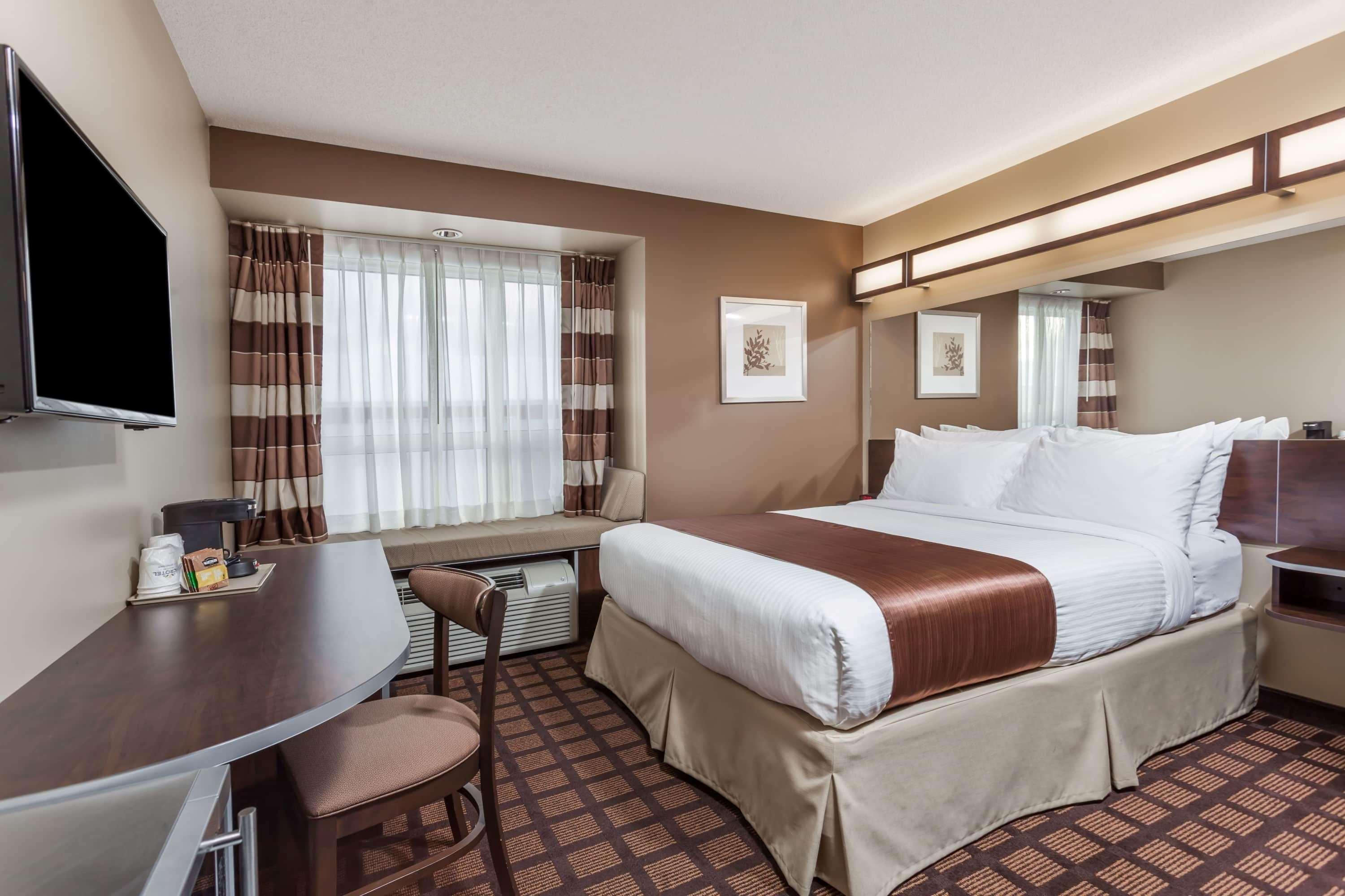 Microtel Inn & Suites By Wyndham - Timmins Bagian luar foto