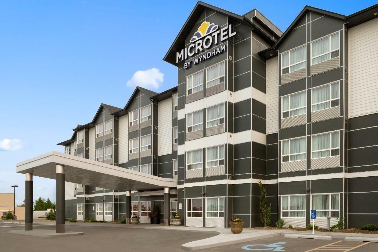 Microtel Inn & Suites By Wyndham - Timmins Bagian luar foto